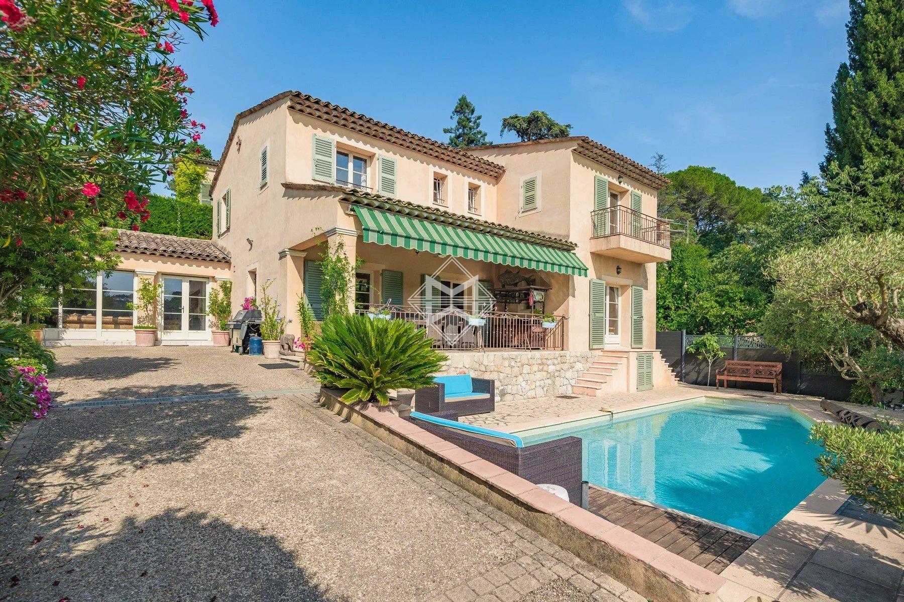 Sale Villa Valbonne - 4 Bedrooms - Charming villa . Ref 5234